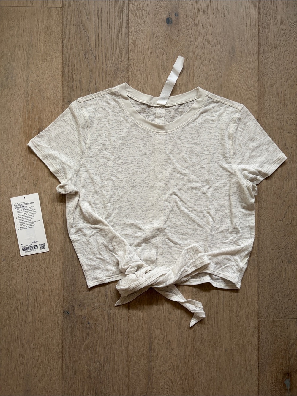 EUC tie waist breathable short sleeve size 6 bone lululemon